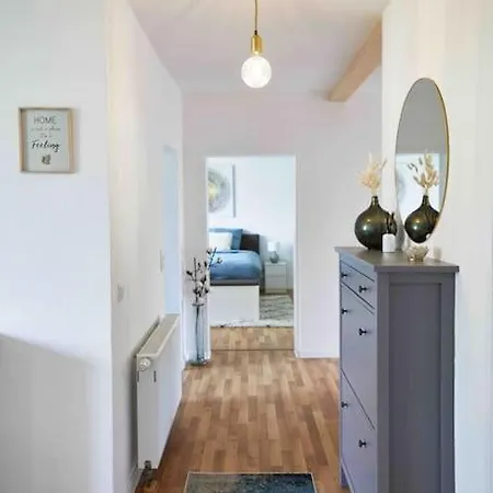 Large 2br Up To 5 Ppl, Work&long Stay, Basf With Wifi * ルートウィヒスハーフェン・アム・ライン