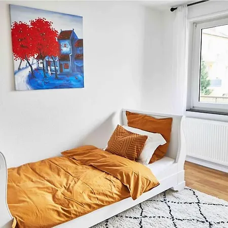 アパート Large 2br Up To 5 Ppl, Work&long Stay, Basf With Wifi