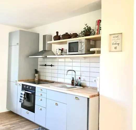 Large 2br Up To 5 Ppl, Work&long Stay, Basf With Wifi *