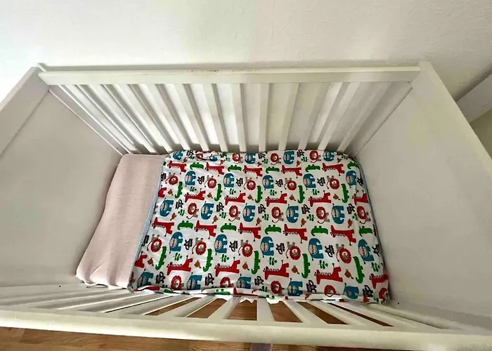 Large 2br Up To 5 Ppl, Work&long Stay, Basf With Wifi Apartamento